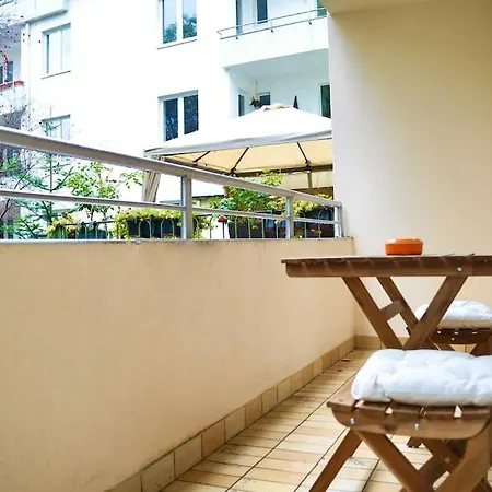 *top * Beliebte Lage* In Appartement Düsseldorf