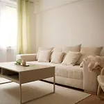 Apartment *top * Beliebte Lage* In Düsseldorf